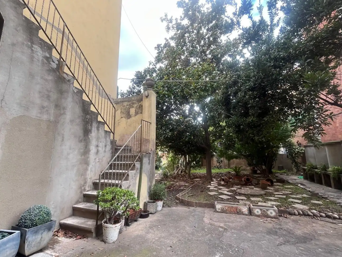 Finca rústica en venda a Sant Vicenç Dels Horts, Barcelona