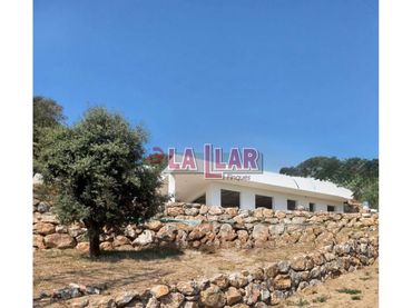 Xalet amb jardí en venda a Vallromanes