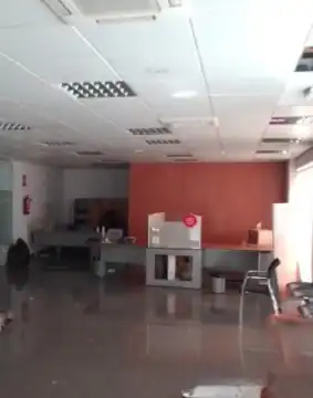 Business premises for sale in Calle Socuéllamos, imagen 4
