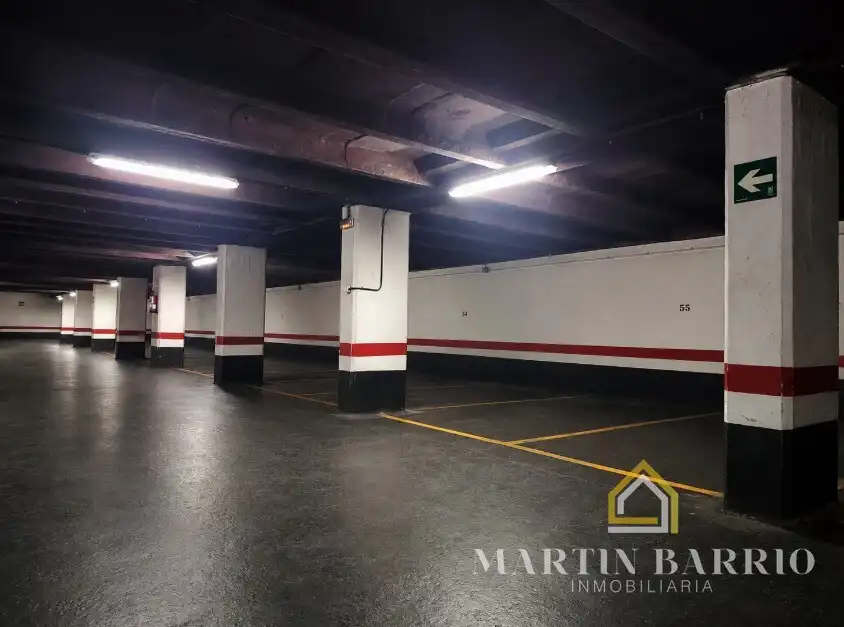 Parkplatz von Wohnung zum Verkauf in Bilbao  mit Klimaanlage, Heizung und Terrasse
