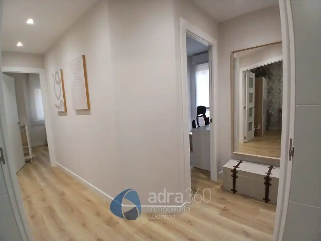 Piso con ascensor en venta en Gran Vía Juan Carlos I, imagen 7