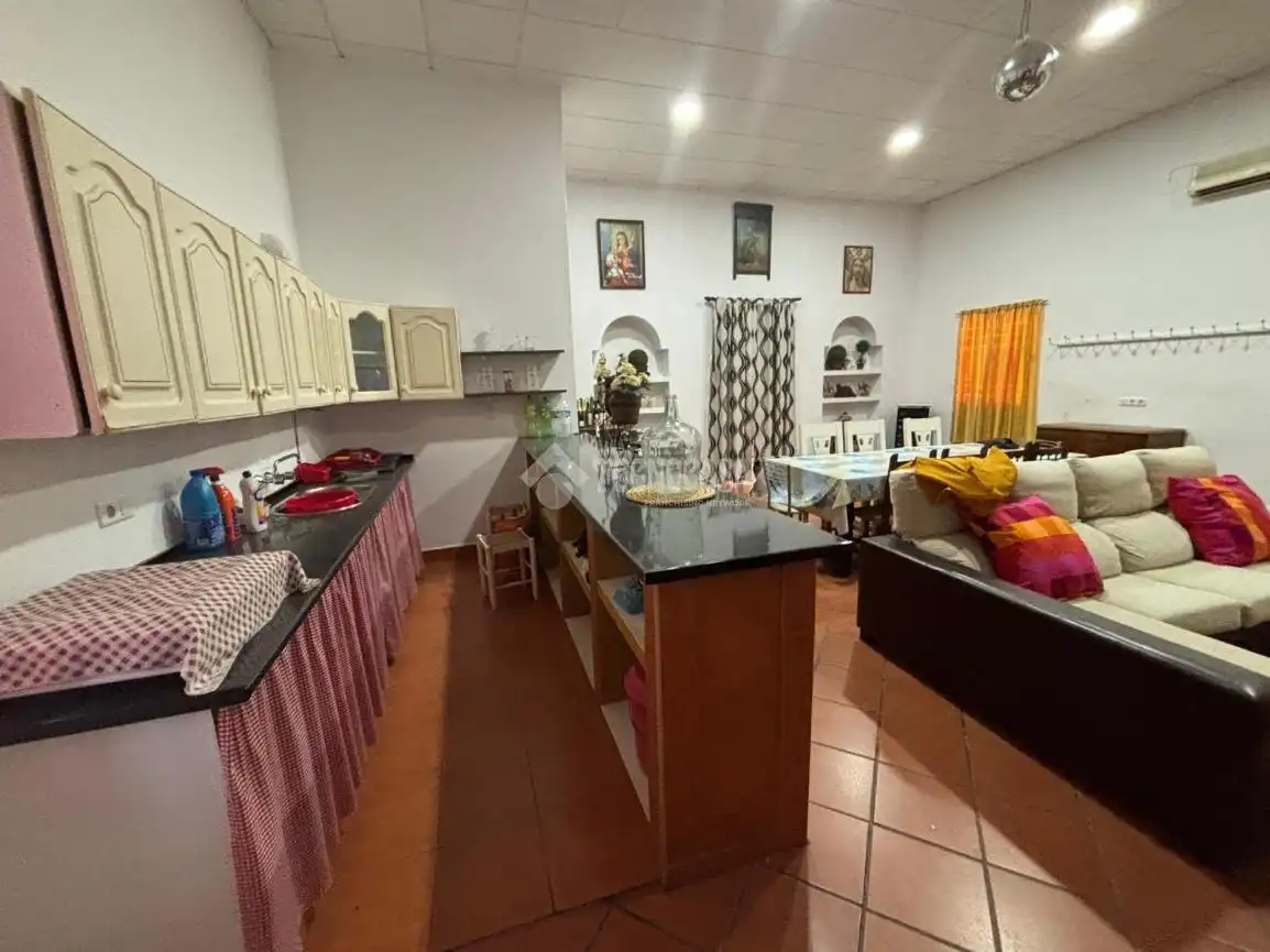 Kitchen of Country homes for sale in La Luisiana