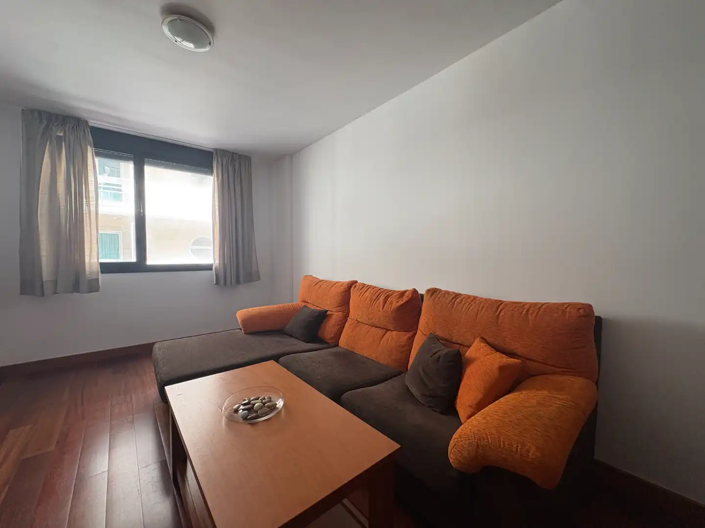 Wohnzimmer von Wohnung zur Miete in Centro