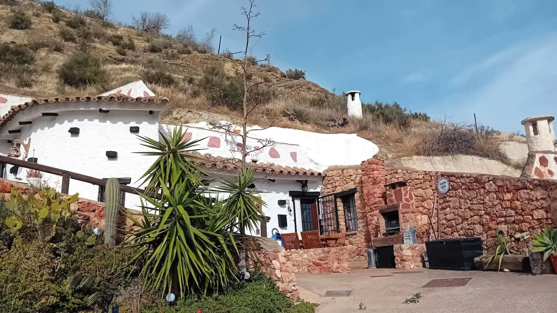 Vista exterior de Casa o xalet en venda en Terque amb Terrassa i Moblat