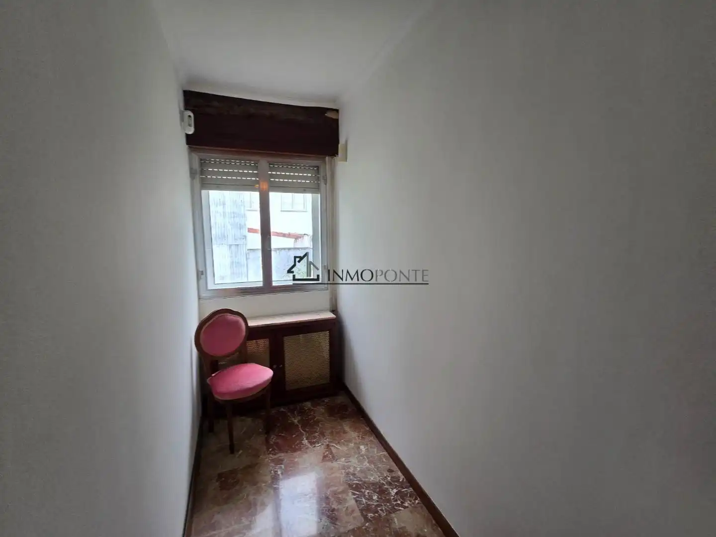Habitación de Casa o chalet en venta en Pontevedra Capital  con Calefacción, Jardín privado y Terraza