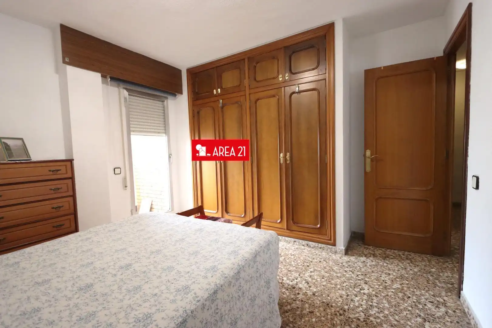 Habitación de Piso en venta en Valencia con Aire acondicionado y Balcón