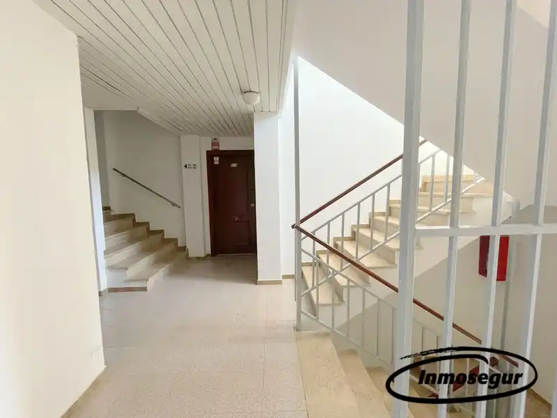 Piso en venta en Salou con Terraza, Amueblado y Piscina comunitaria