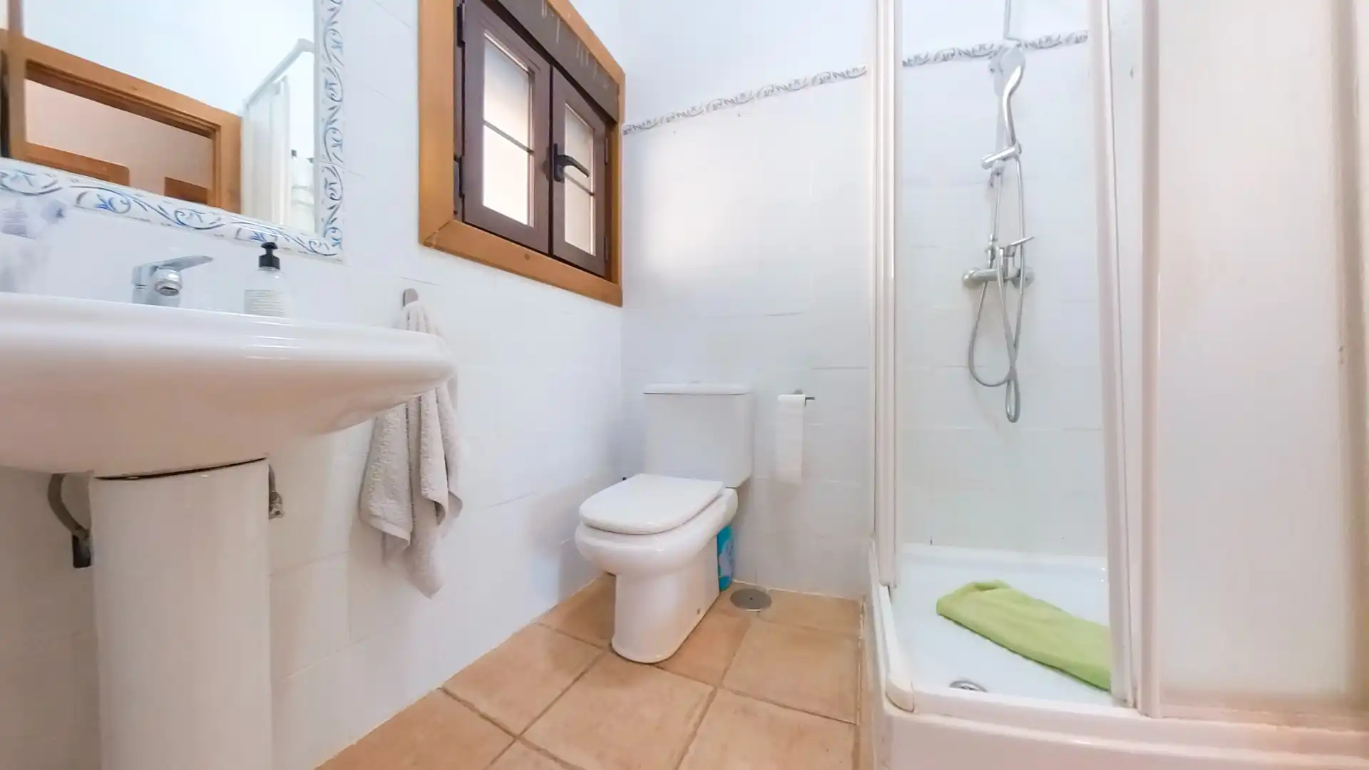 Bany de Casa o xalet en venda en Galapagar amb Aire condicionat, Jardí privat i Forn