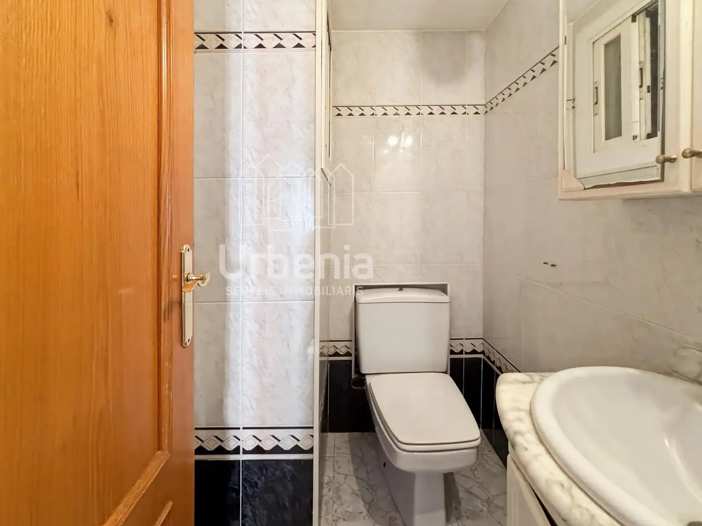 Bathroom of Flat for sale in Mataró  with Terrace