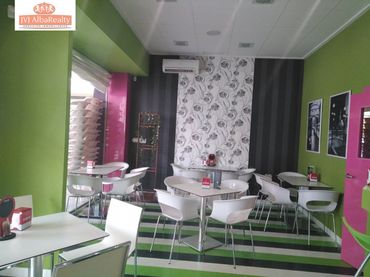 Business premises for sale in Facultad de Medicina