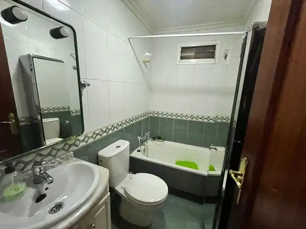 Bany de Casa o xalet en venda en Vigo  amb Terrassa