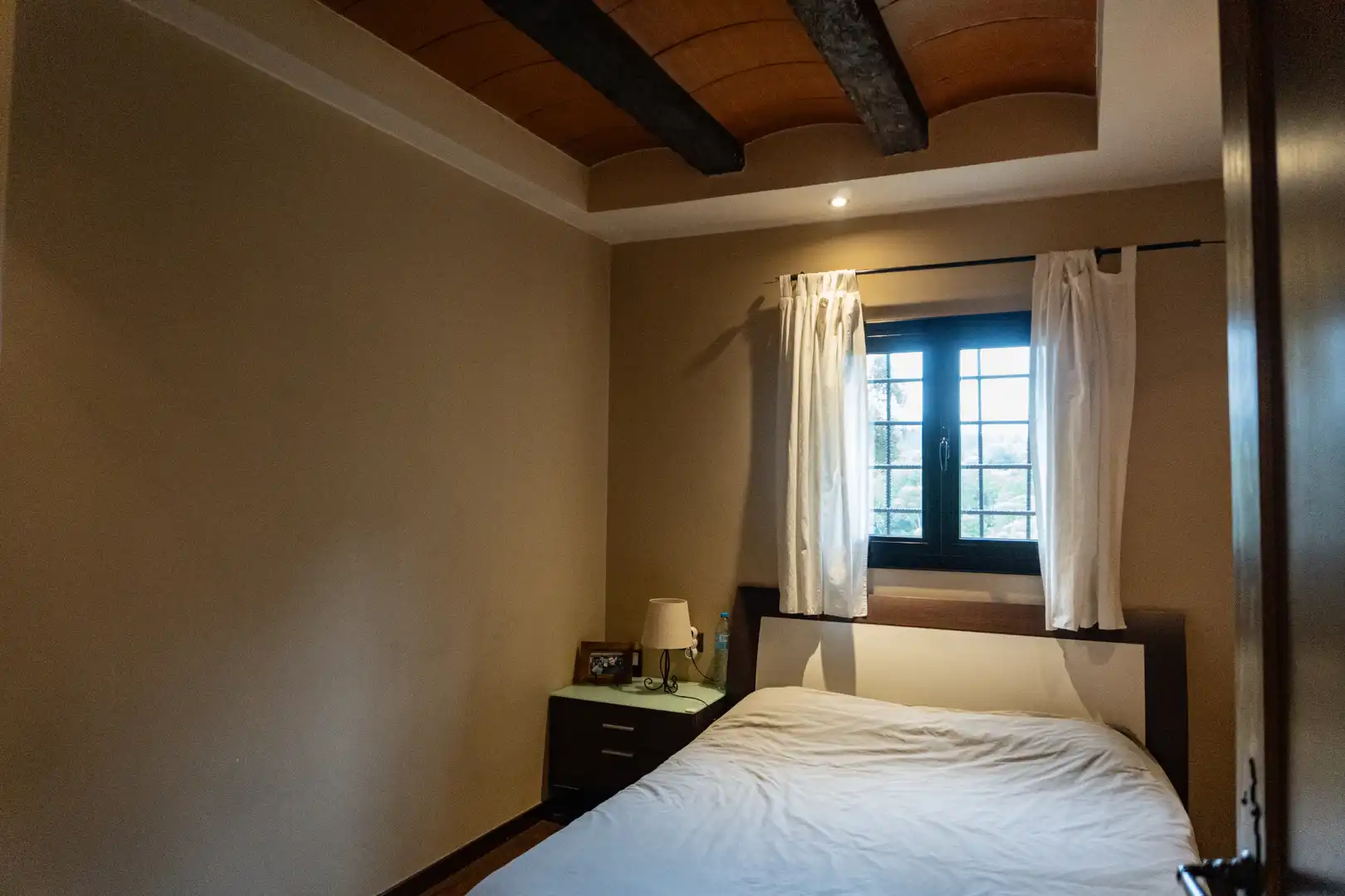 Schlafzimmer von Haus oder Chalet zur Miete in Vallgorguina mit Heizung, Privatgarten und Parkett