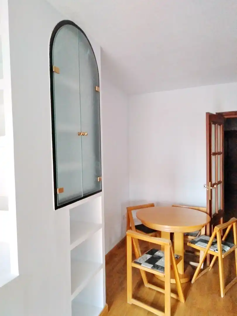 Esszimmer von Wohnung zur Miete in Cáceres mit Klimaanlage, Heizung und Terrasse