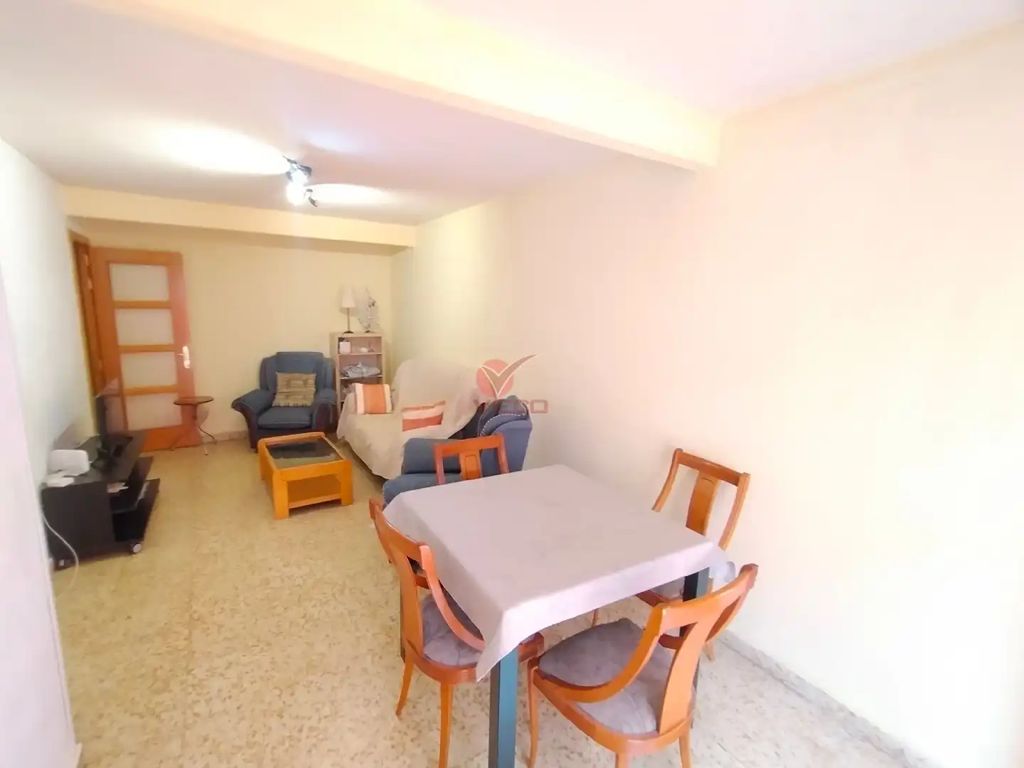 Sala de estar de Piso de alquiler en Cuenca con Calefacción, Terraza y Amueblado