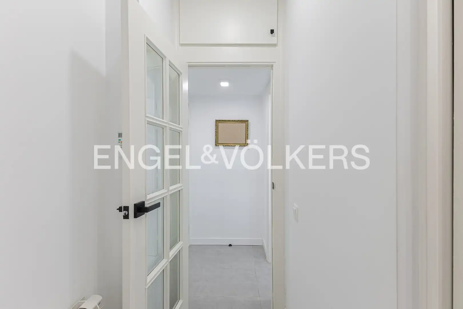 Flat for sale in Barcelona  with Air Conditioner, Heating and Terrace