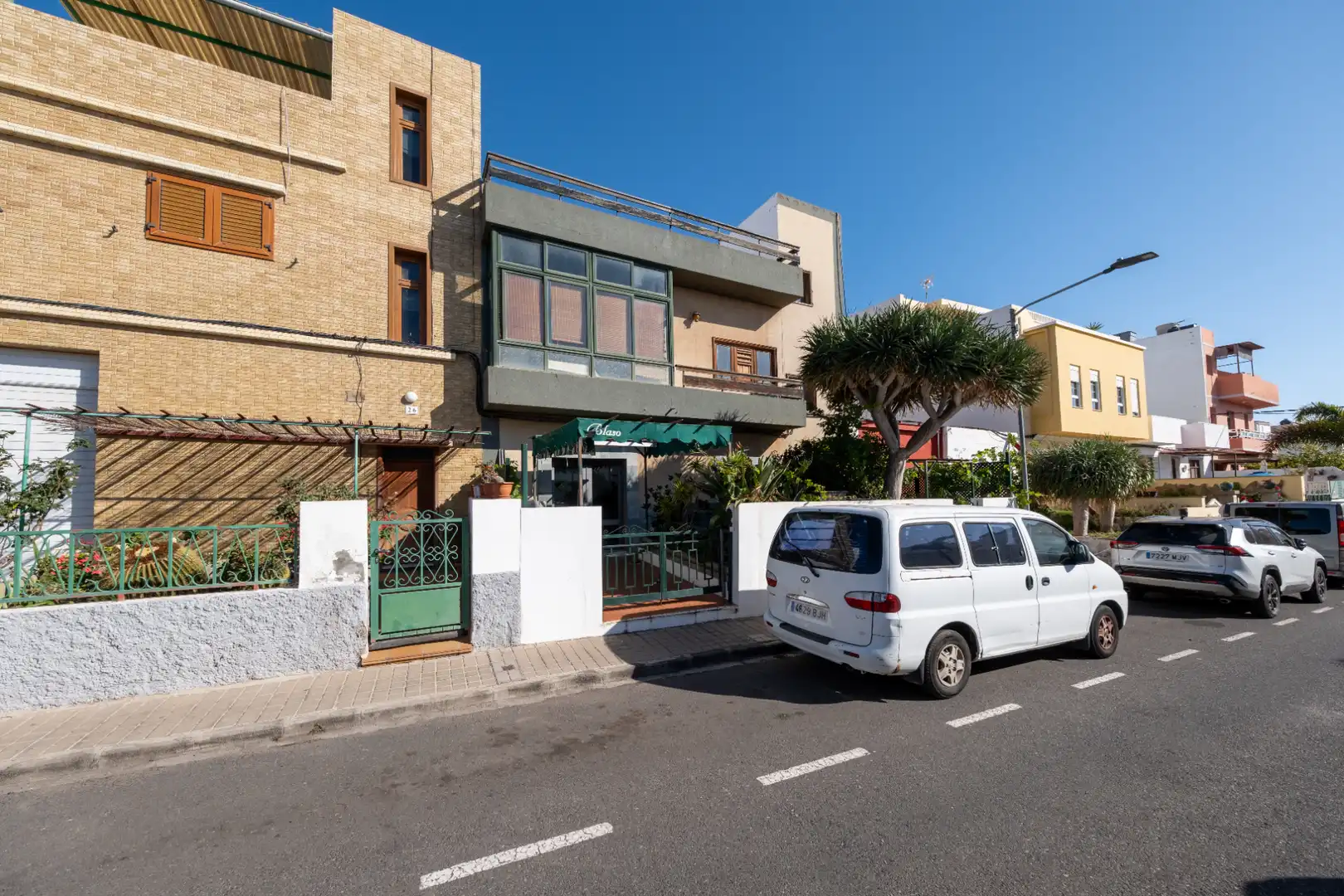 Vista exterior de Casa o xalet en venda en Ingenio amb Jardí privat i Balcó