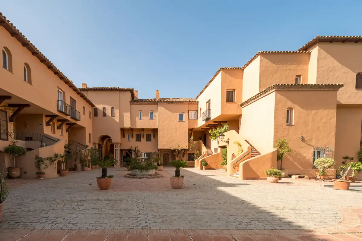 Apartament amb piscina en venda a Nueva Andalucía, imagen 36