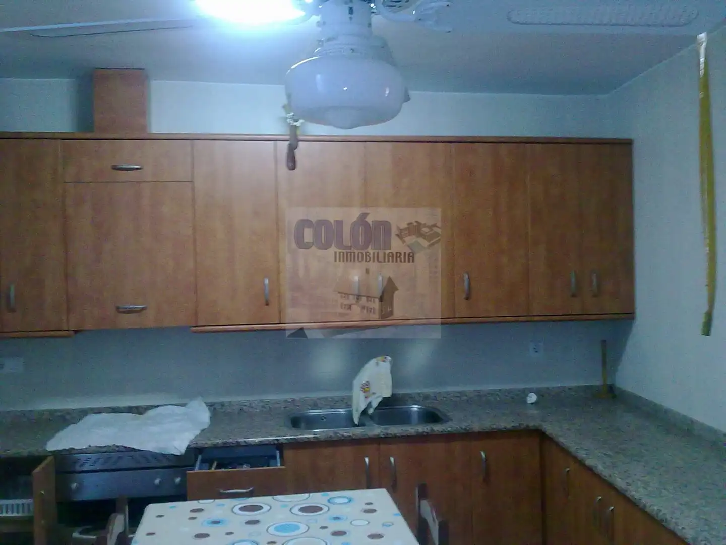 Cuina de Casa o xalet en venda en Santiago de Calatrava amb Terrassa i Moblat