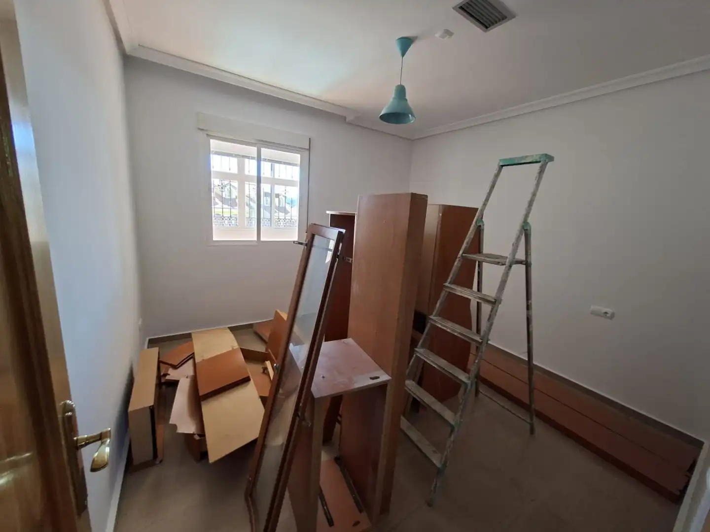 Houses for sale in Plasencia  with Air Conditioner