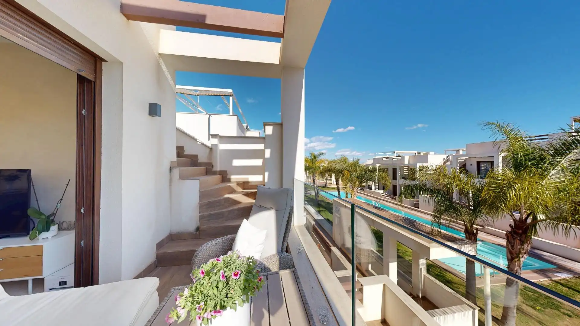 Bungalow amb terrassa en venda a Los Balcones - Los Altos