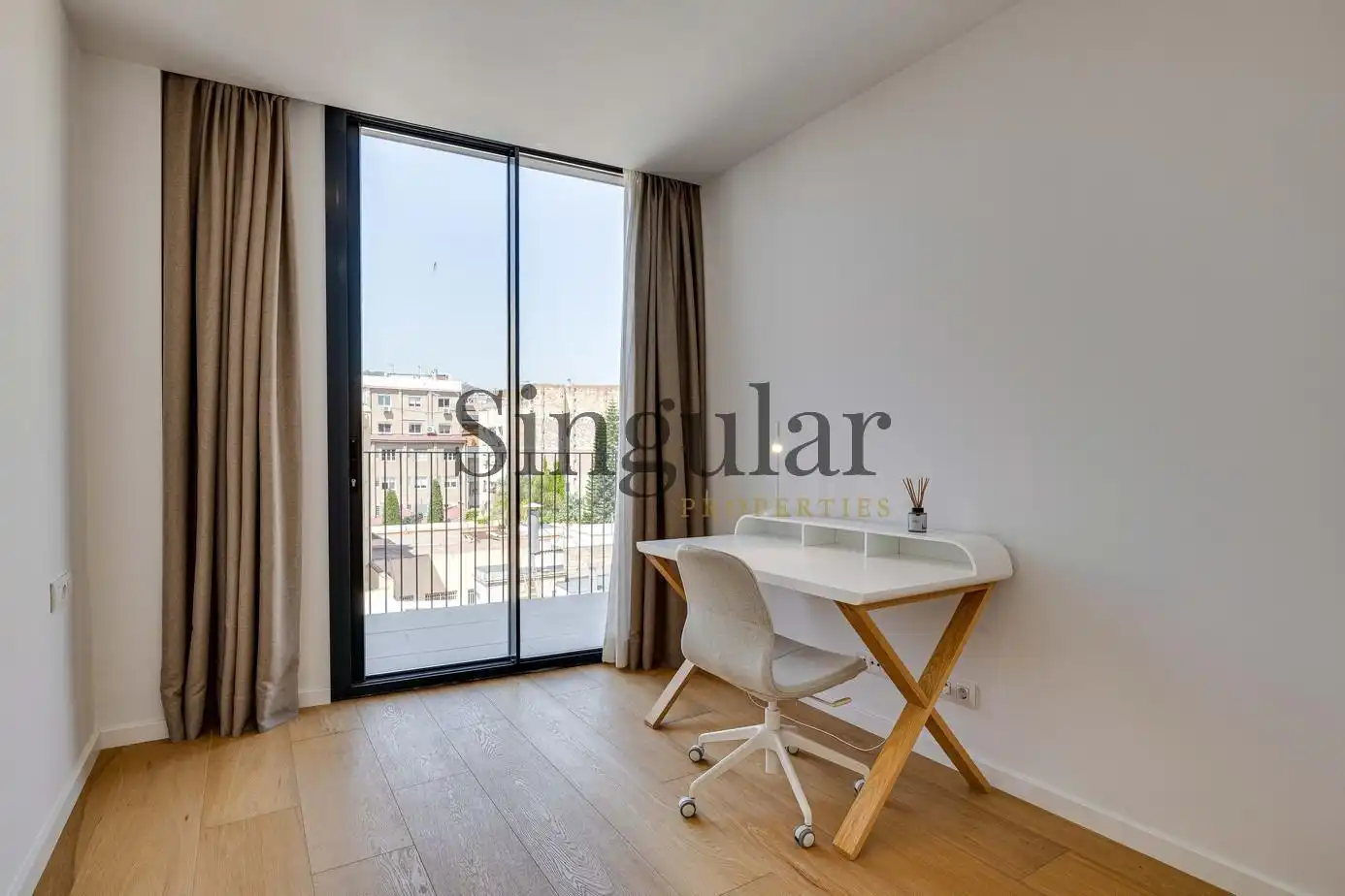 Dormitori de Àtic en venda en Barcelona amb Aire condicionat, Calefacció i Parquet