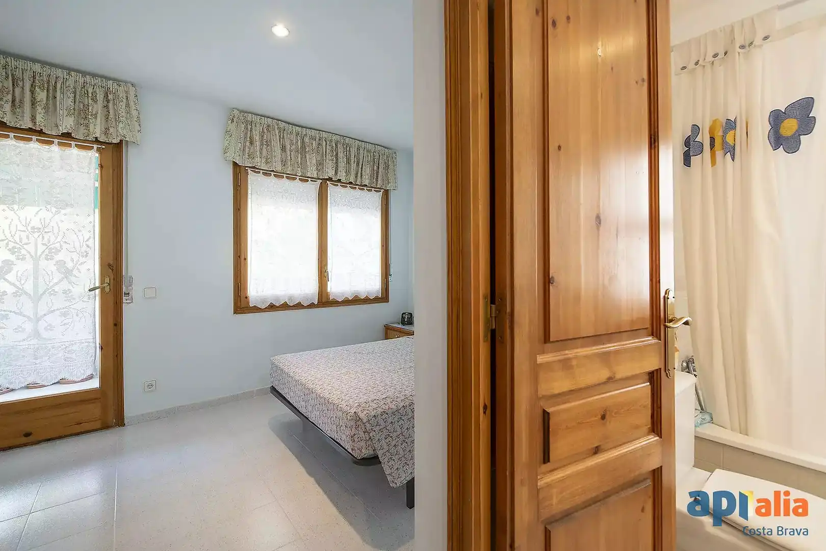 Bedroom of Flat for sale in Palafrugell
