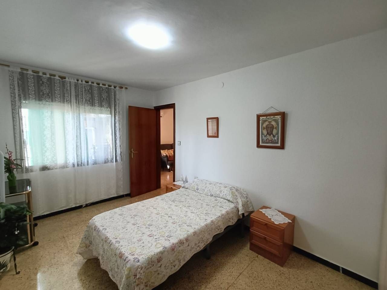 Bedroom of Flat for sale in Santa Coloma de Gramenet  with Air Conditioner and Balcony