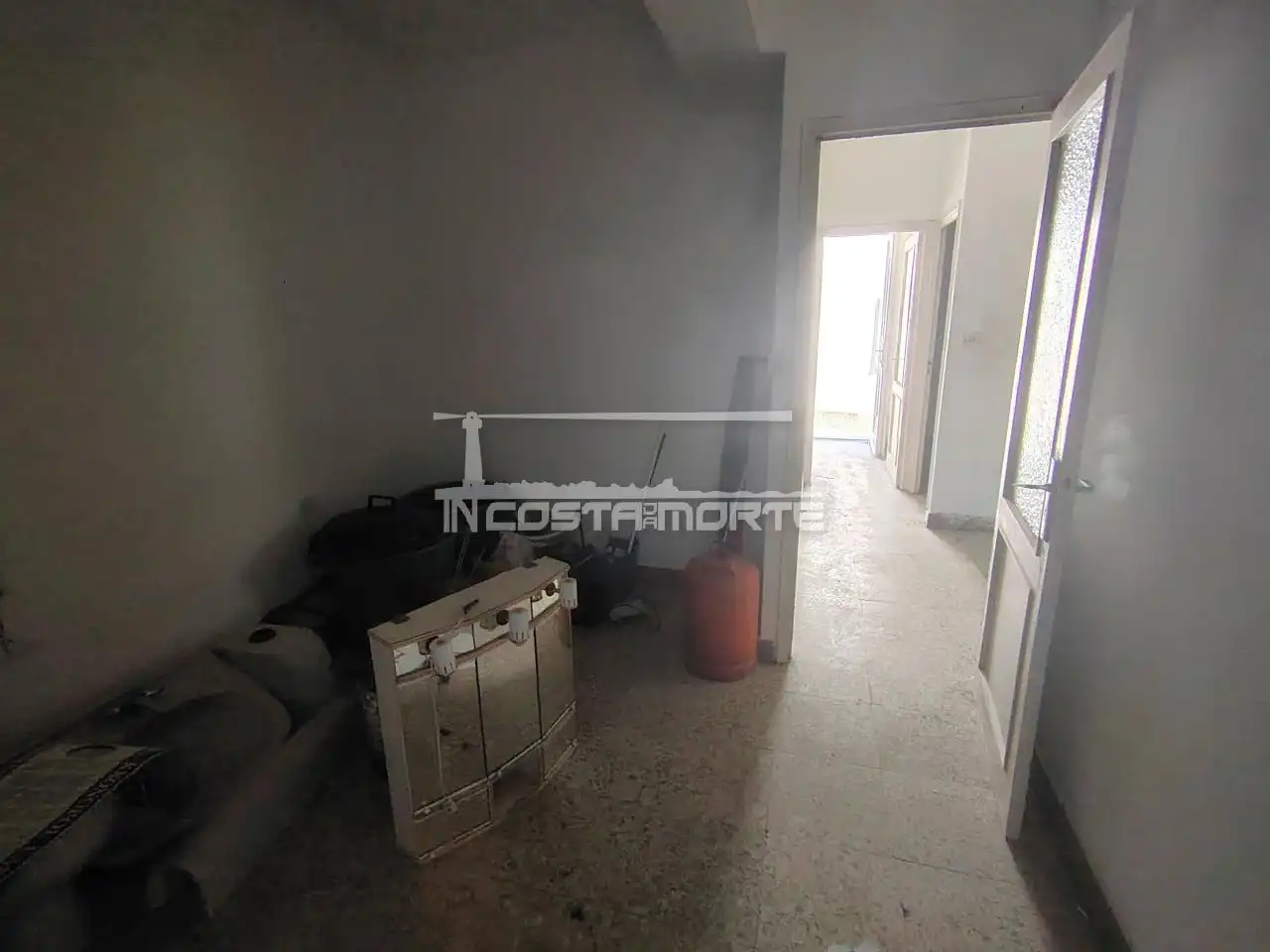 Duplexes for sale in Cee  with Storage room