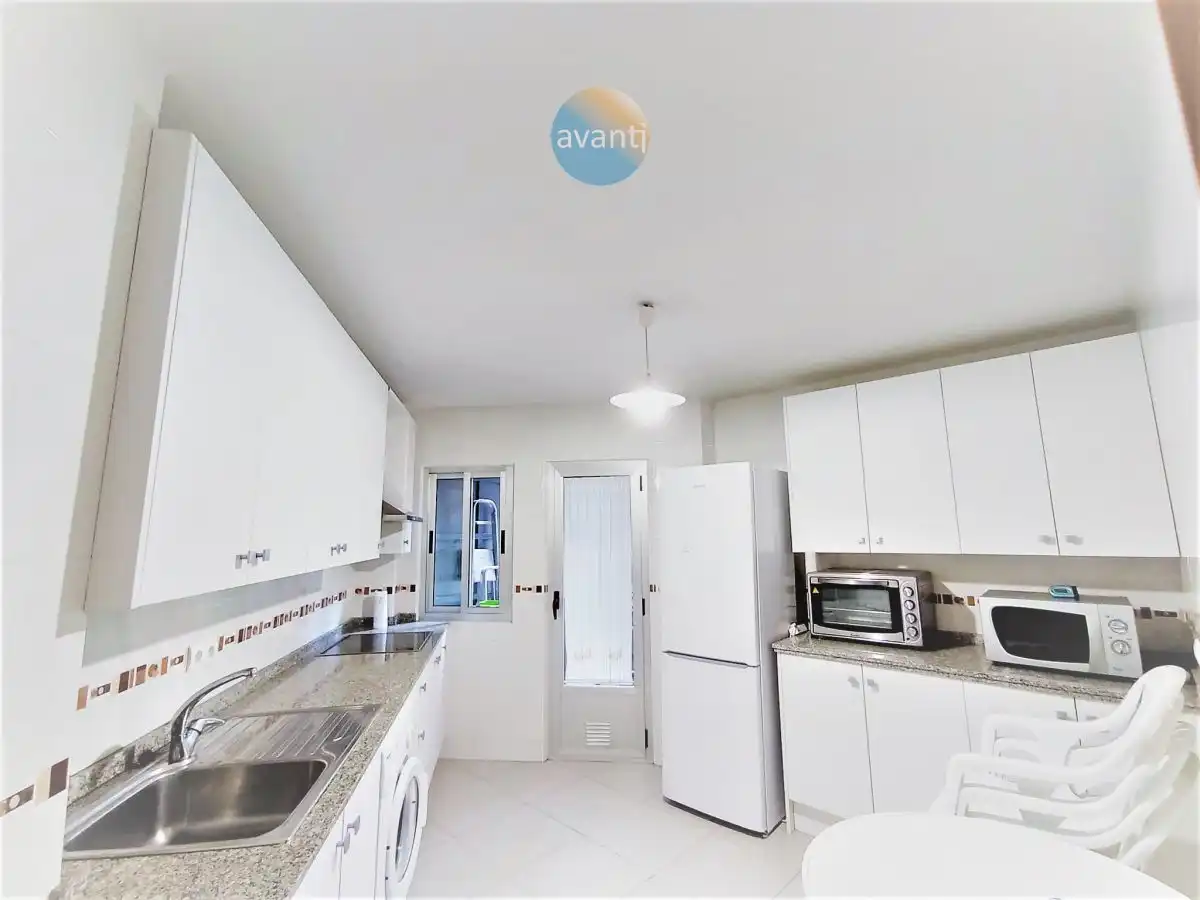 Kitchen of Flat for rent in Salamanca  with Heating, Terrace and Furnished