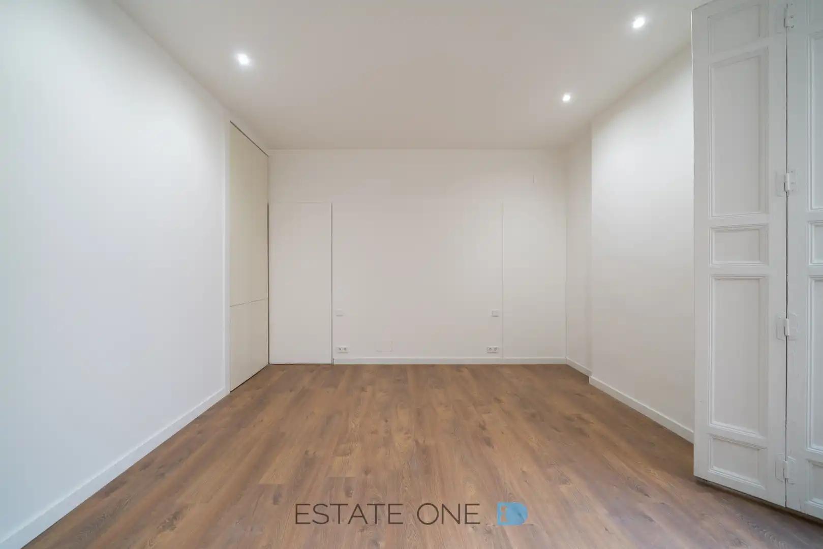 Ground floor for rent in Calle de Lope de Vega, Cortes - Huertas