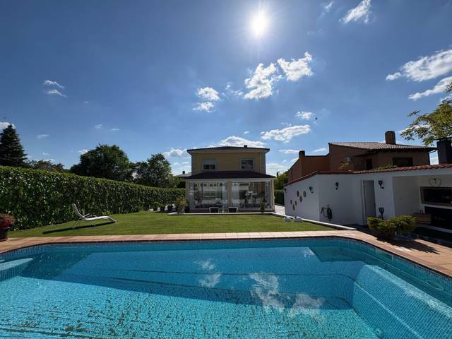 Casa-chalet en Venta en Peñas Albas - Zulema