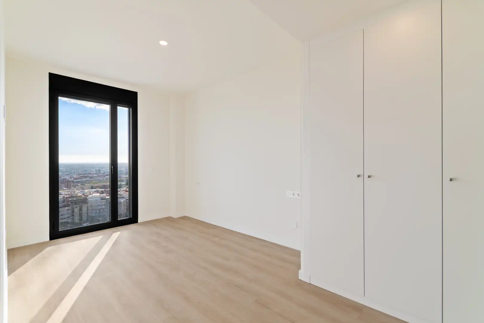 Habitación de Piso de alquiler en Esplugues de Llobregat con Aire acondicionado, Calefacción y Terraza