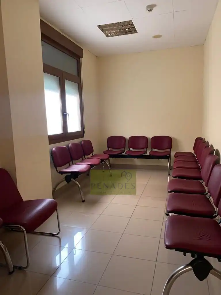 Business premises to rent in Sant Josep - Zona Hospital, imagen 9