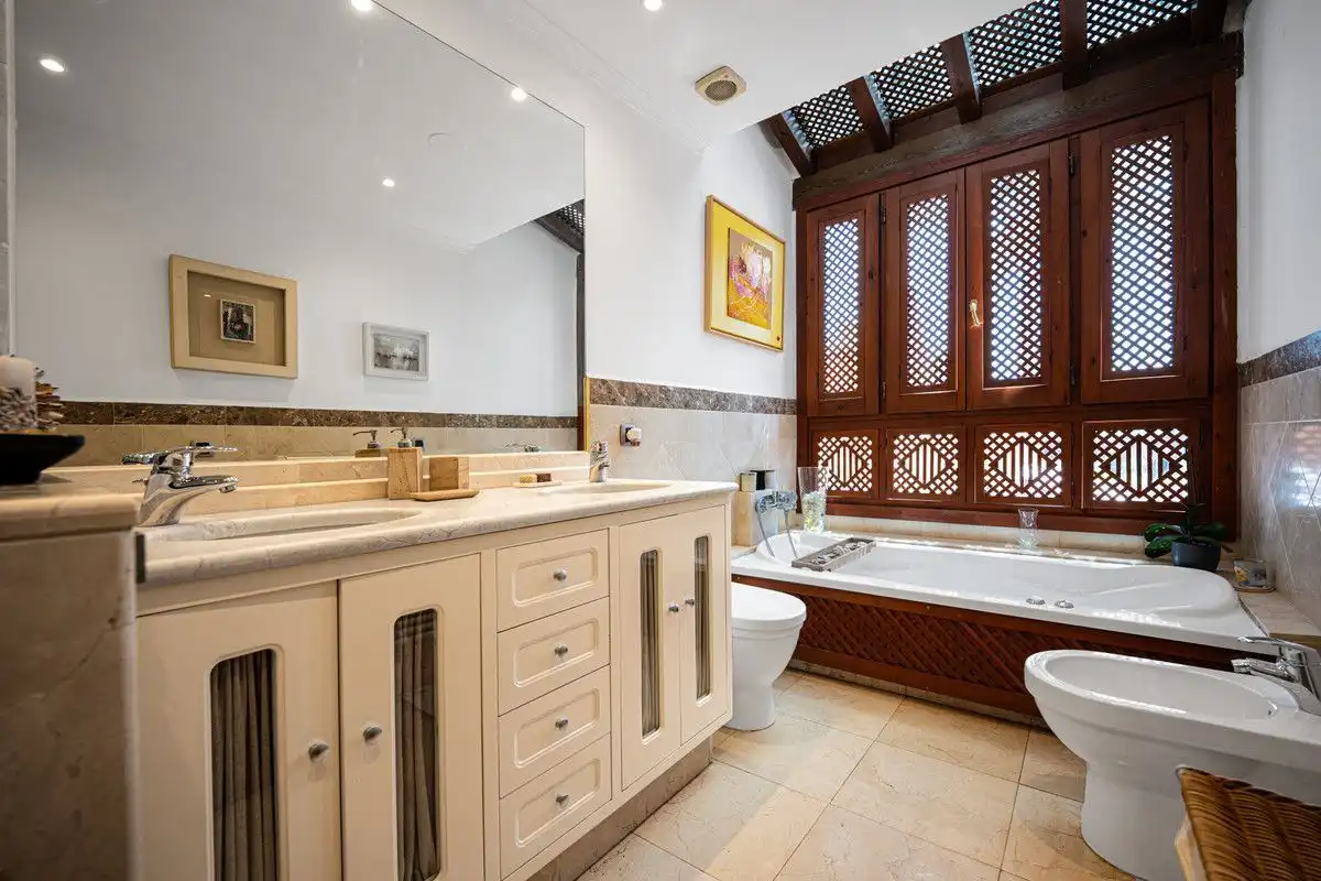 Detached homes for rent in Lomas de Marbella Club