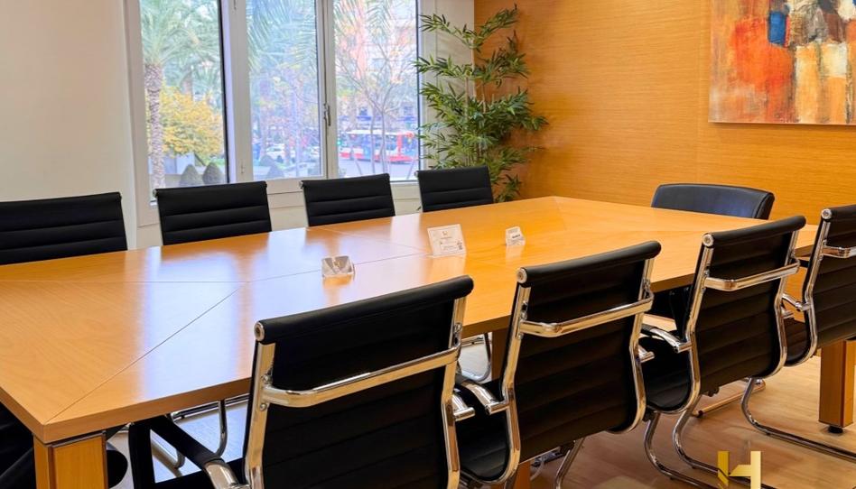 Foto 1 de Oficina de lloguer a Ensanche - Diputación, Alicante