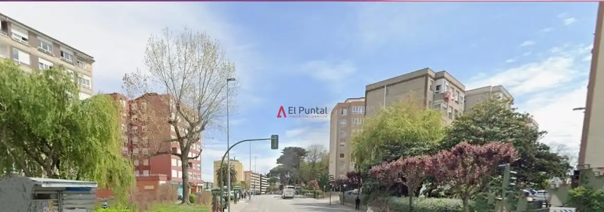 Locale commerciale in affitto a General Dávila