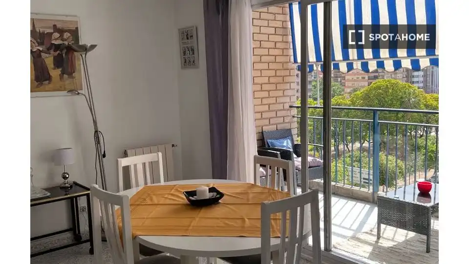 Appartamento con terrazza in affitto a Algirós, imagen 14