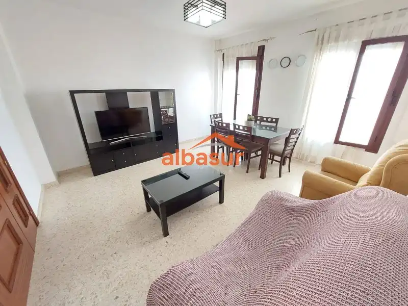 Sala de estar de Piso en venta en Fernán-Núñez con Amueblado