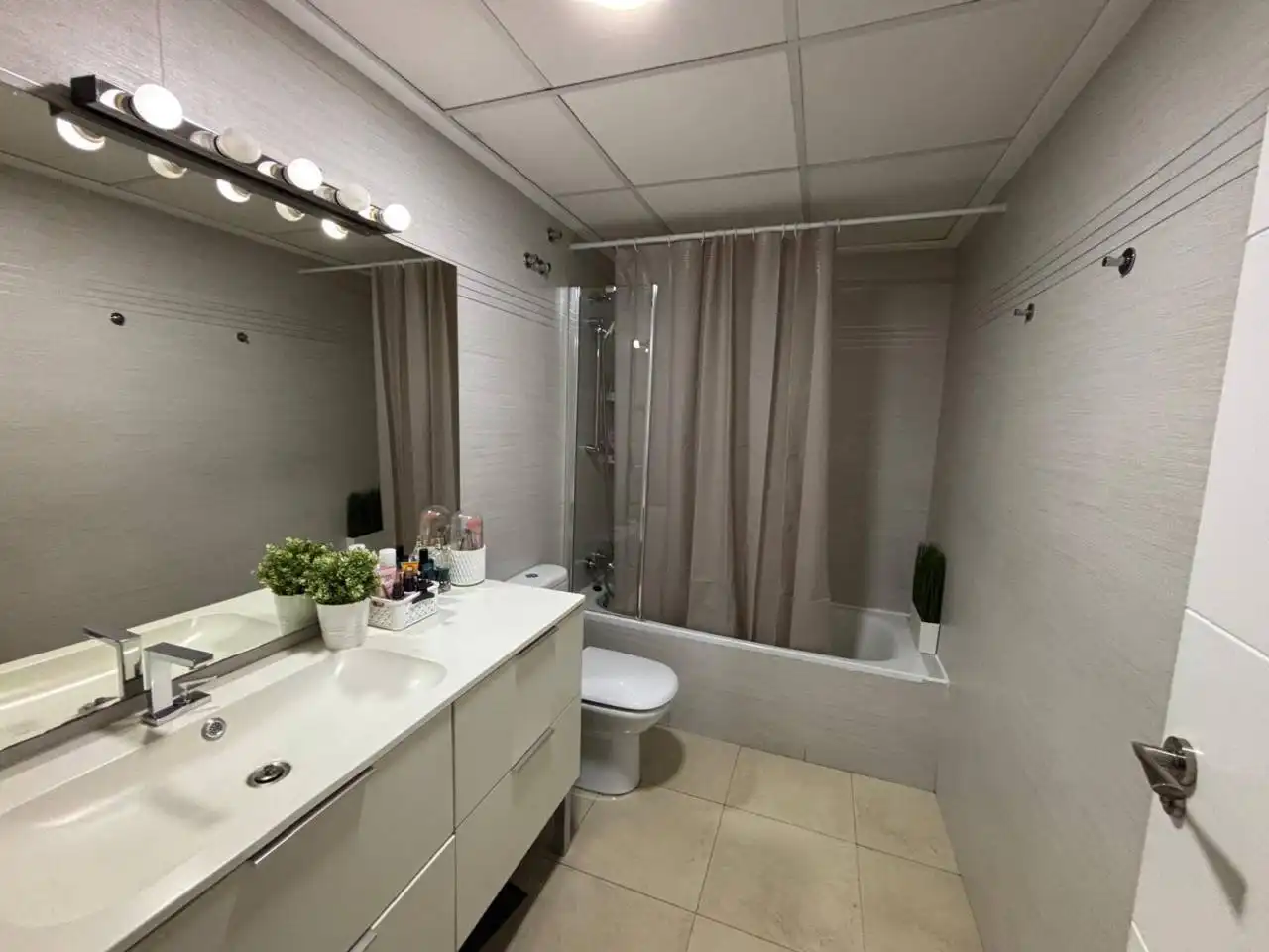Badezimmer von Wohnung zum Verkauf in Archena mit Klimaanlage, Terrasse und Abstellraum