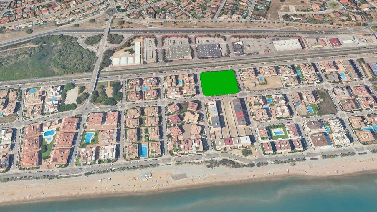 Terreno en venta en Av Cossetania , L'Estany