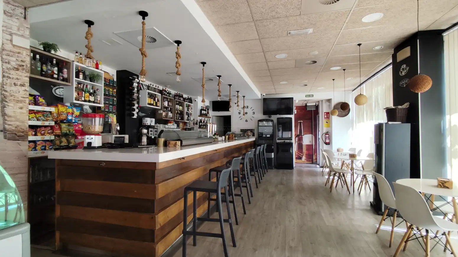 Local comercial en traspàs a Villamediana de Iregua - Plaza Doña Ermesinda, imagen 2