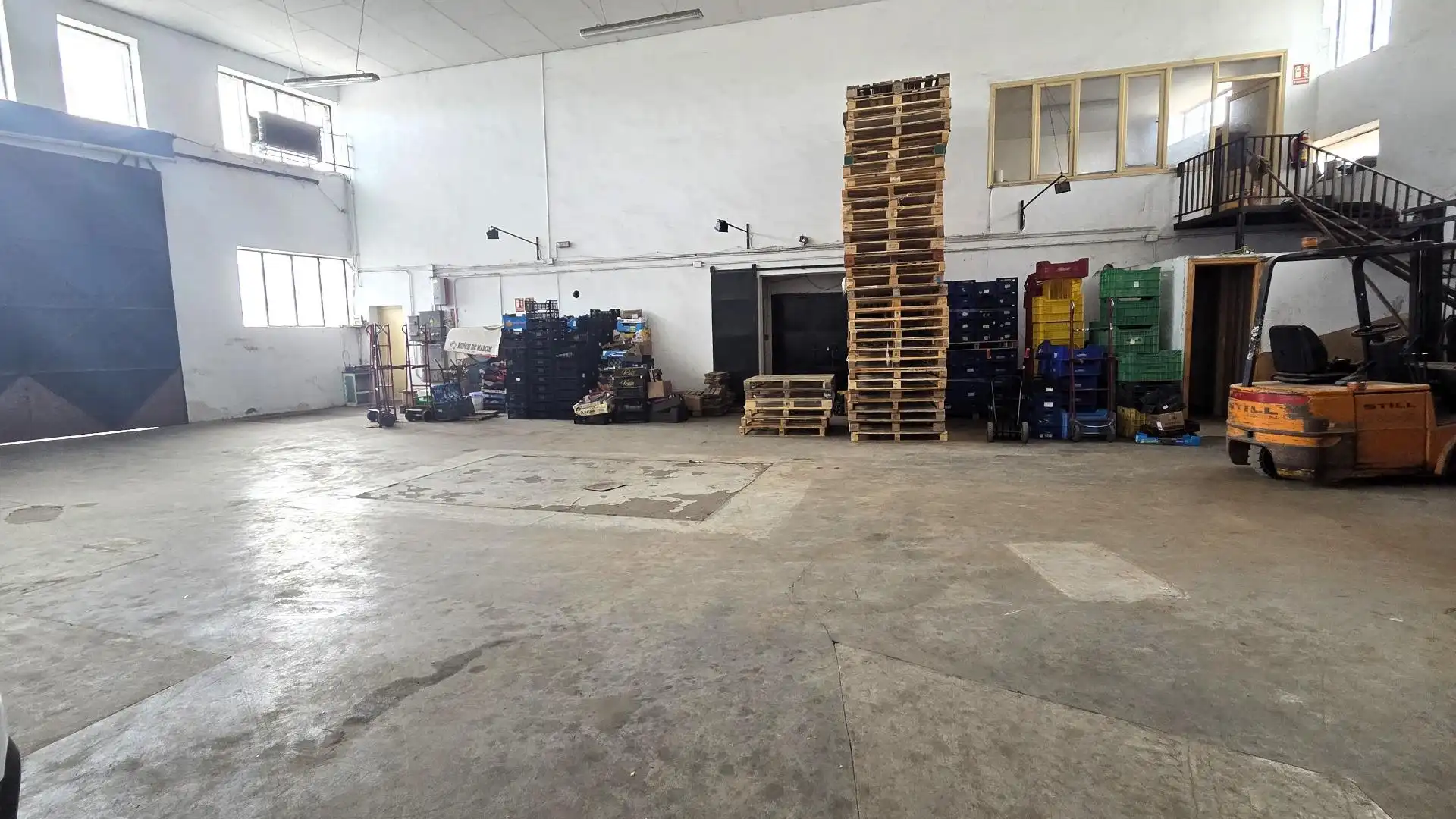 Nau industrial en venda en Ávila