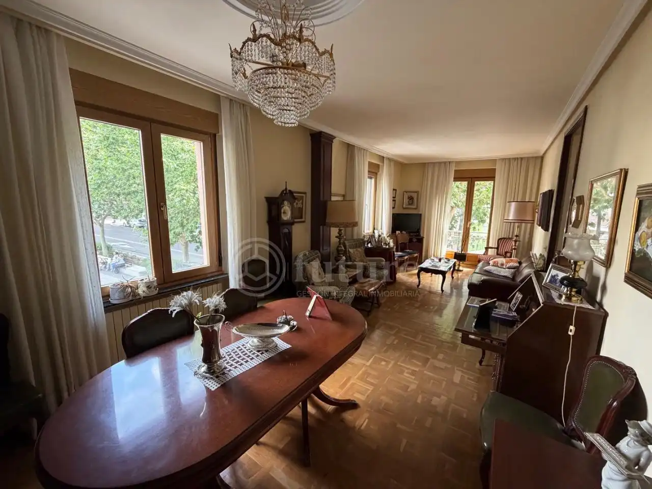 Living room of Flat for sale in Salamanca  with Heating, Parquet flooring and Terrace