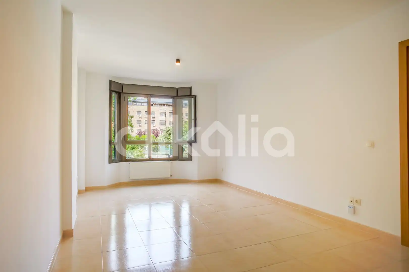 Flat for sale in Valdemoro  with Heating, Storage room and Swimming Pool