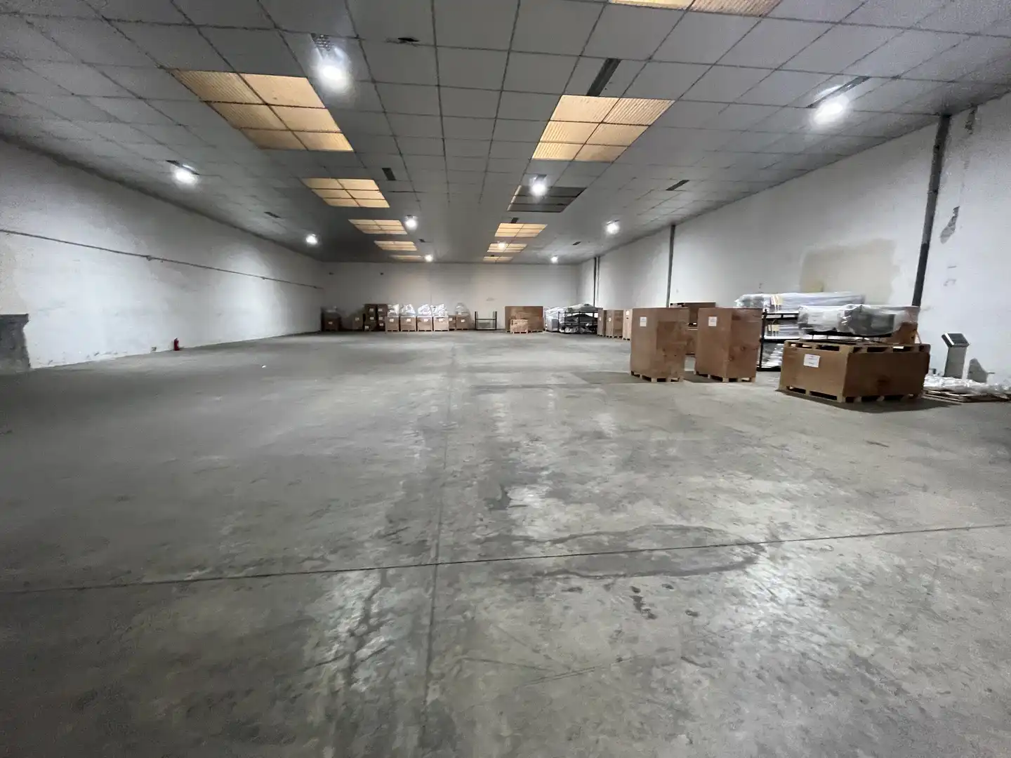 Nau industrial de lloguer en Sentmenat