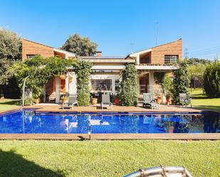 Jardí de Casa o xalet en venda en Sant Julià de Vilatorta amb Aire condicionat, Calefacció i Jardí privat