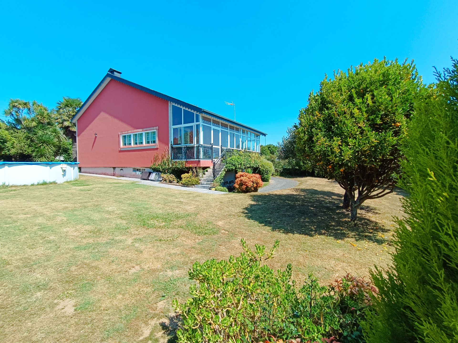 Exterior view of House or chalet for sale in Cambre   with Heating, Private garden and Terrace