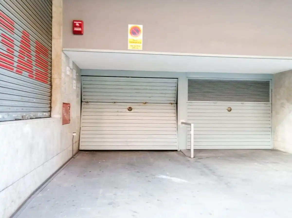 Parkplatz zum Verkauf in Sant Andreu, imagen 3