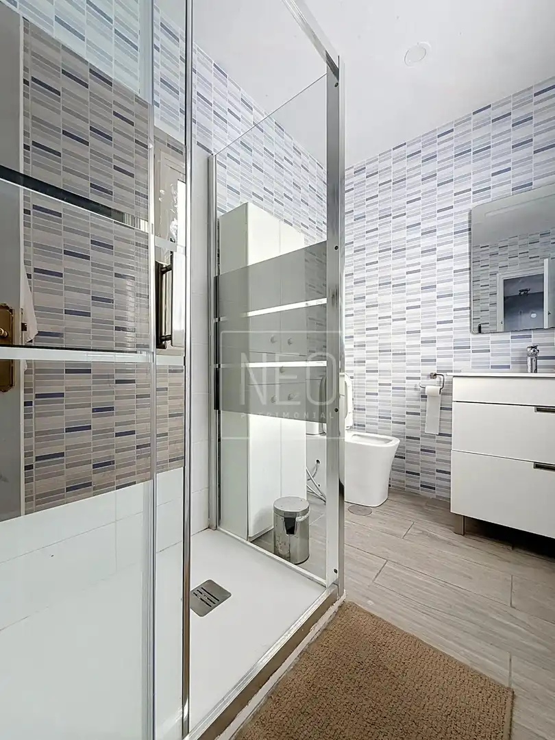 Bathroom of Flat for sale in Atarfe  with Air Conditioner and Balcony