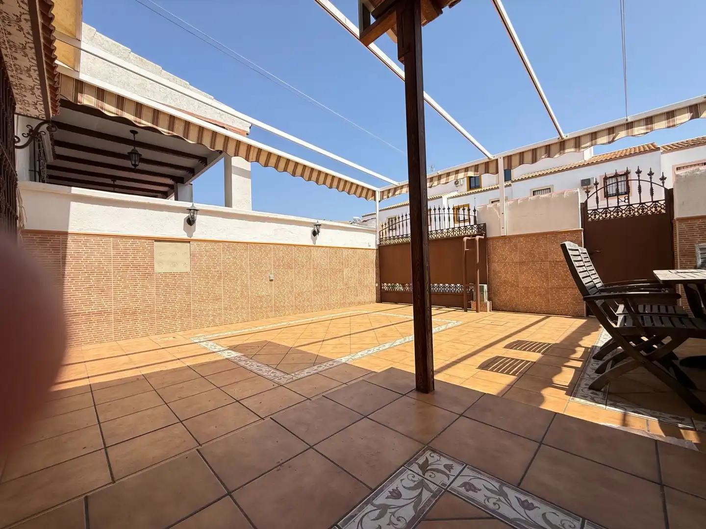 Terraza de Casa adosada en venta en Aljaraque con Trastero y Amueblado